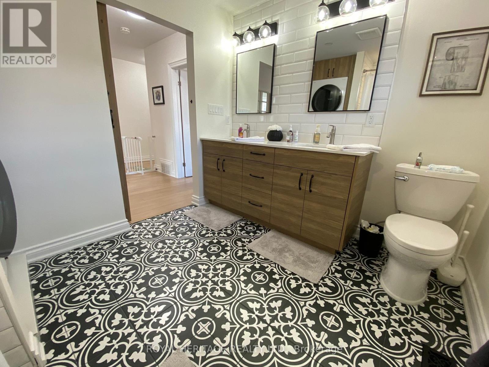 Main - 65 Wintergreen Road, Toronto (Downsview-Roding-Cfb), Ontario  M3M 2H9 - Photo 15 - W12062812