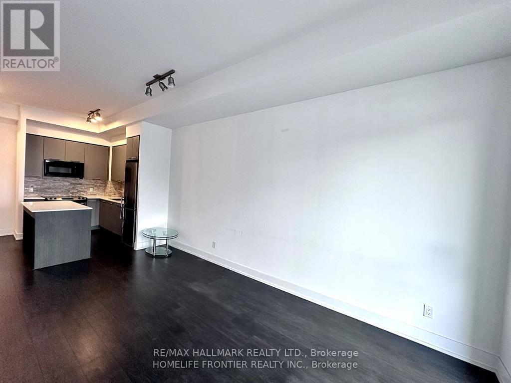 224 - 9471 Yonge Street, Richmond Hill, Ontario  L4C 1V4 - Photo 3 - N12062752