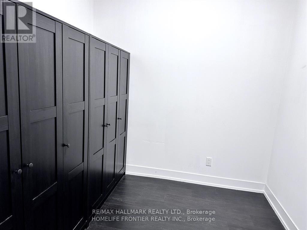 224 - 9471 Yonge Street, Richmond Hill, Ontario  L4C 1V4 - Photo 8 - N12062752