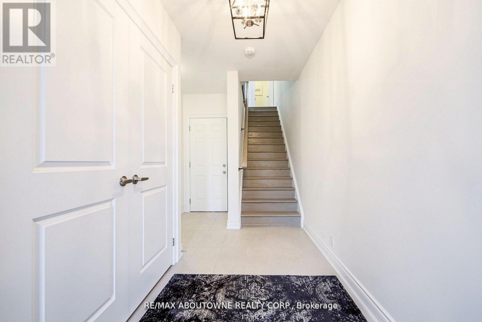 Property at 2189 LILLYKIN STREET image 3