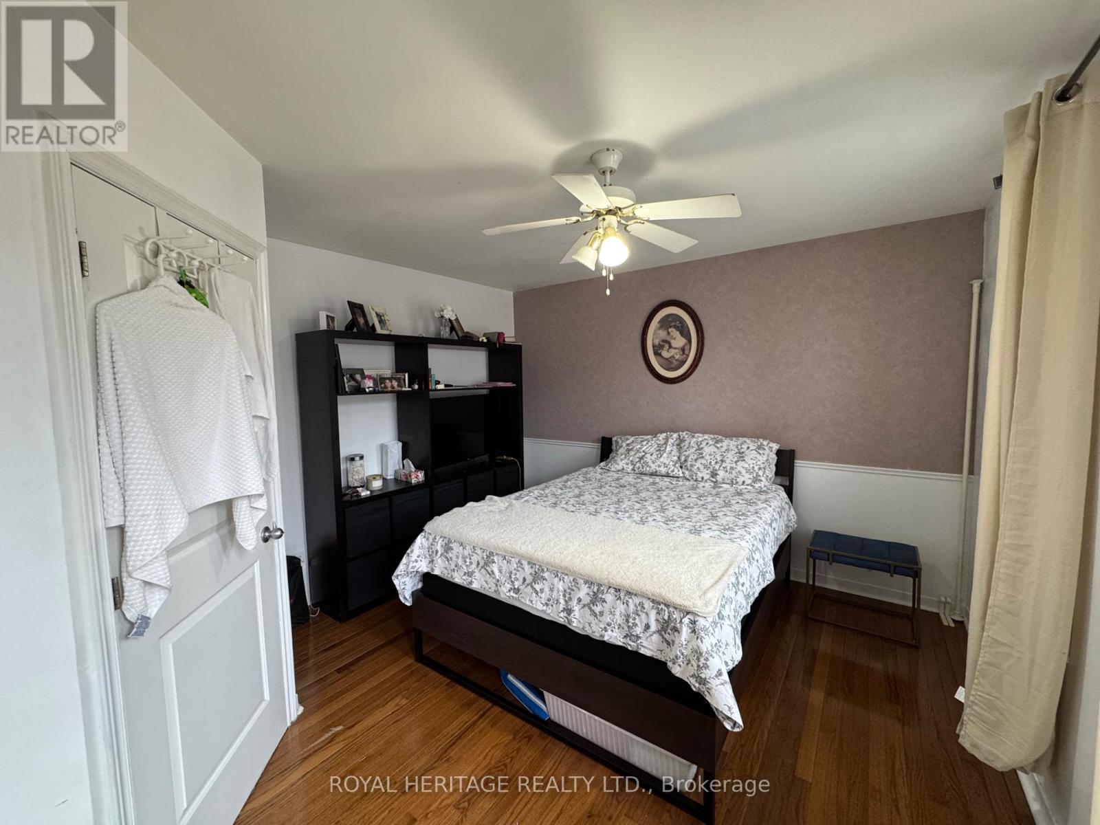 92 Foxwell Street, Toronto (Rockcliffe-Smythe), Ontario  M6N 1Z5 - Photo 13 - W12062762