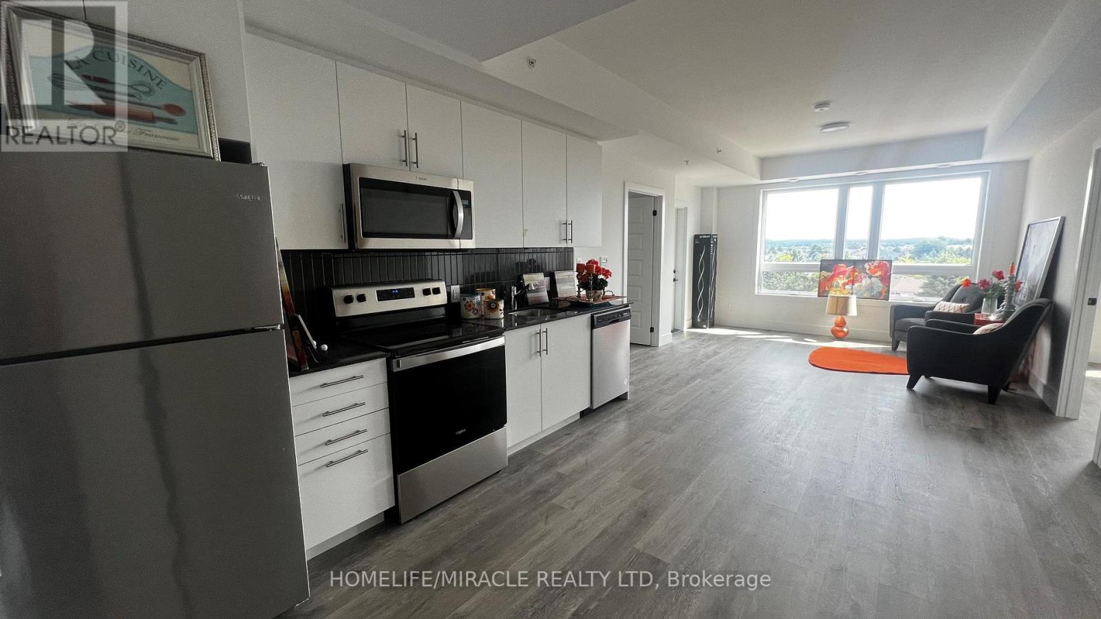 504 - 26 Lowes Road, Guelph, Ontario  N1G 0H4 - Photo 3 - X12062757