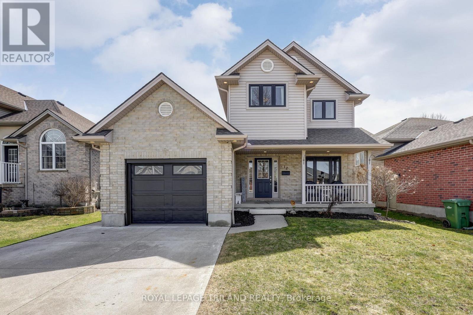 12 Redtail Court