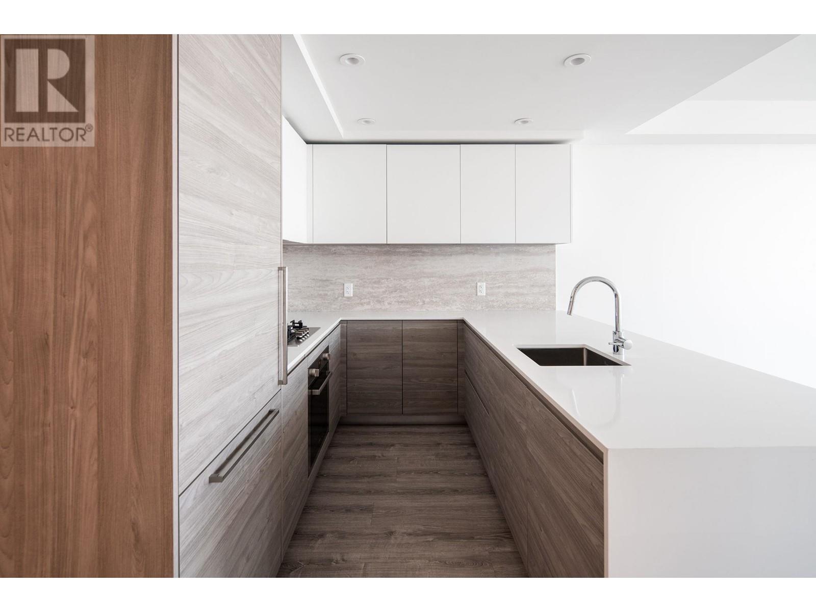 3202 660 Quayside Drive, New Westminster, British Columbia  V3M 0P1 - Photo 11 - R2986240