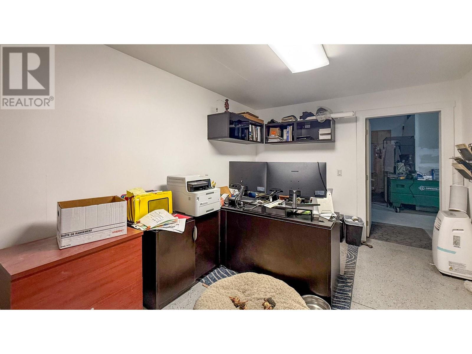 2846 Fenwick Road Kelowna Photo 12