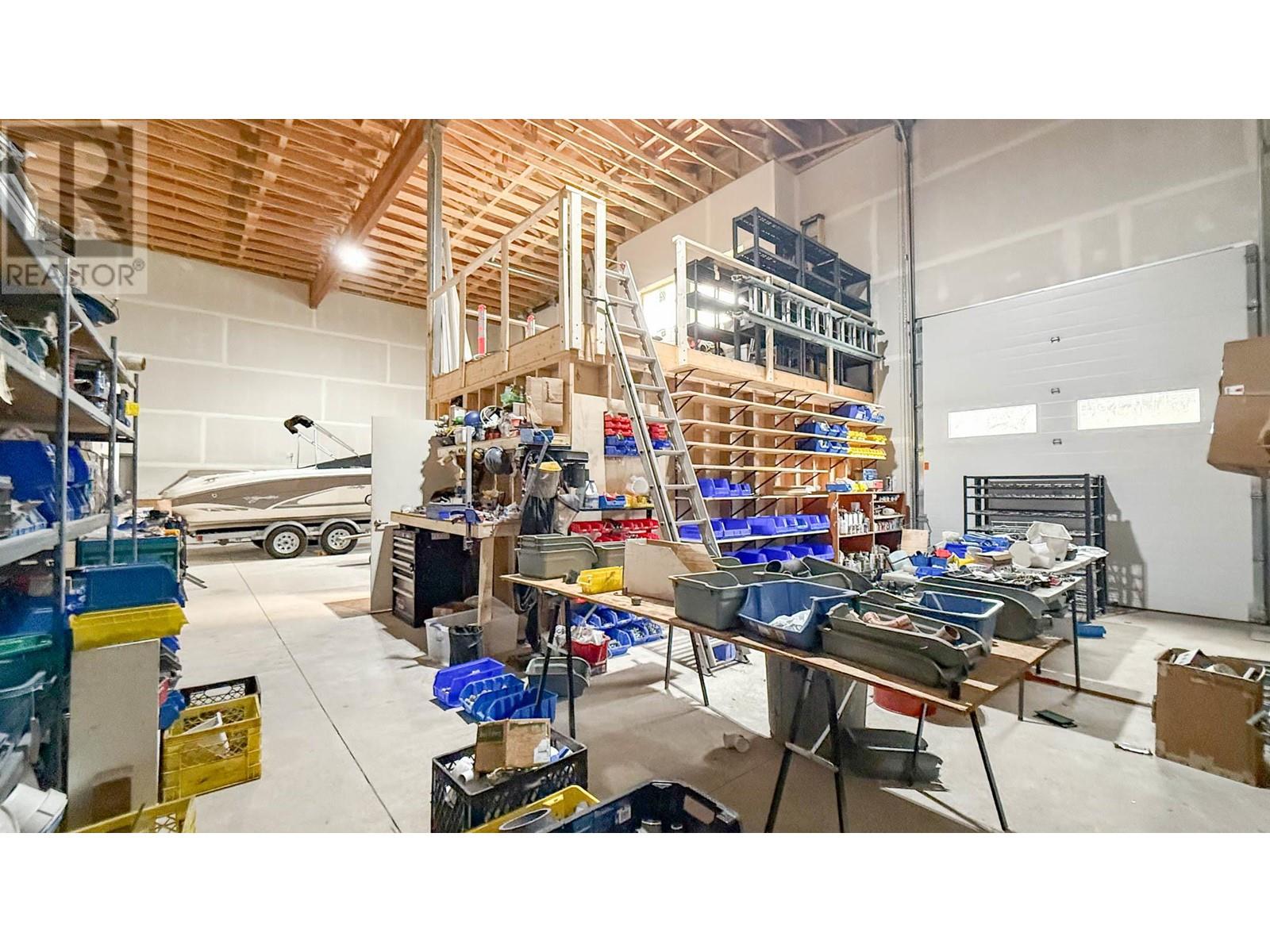 2846 Fenwick Road Kelowna Photo 9