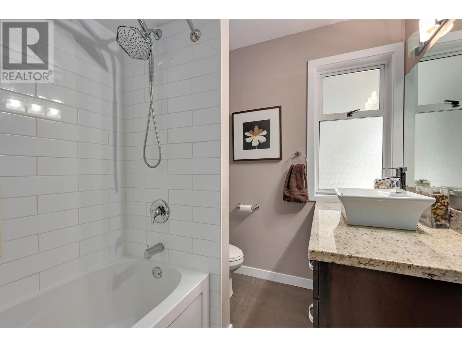 1263 Cloverley Street, North Vancouver, British Columbia  V7L 1N7 - Photo 17 - R2986245
