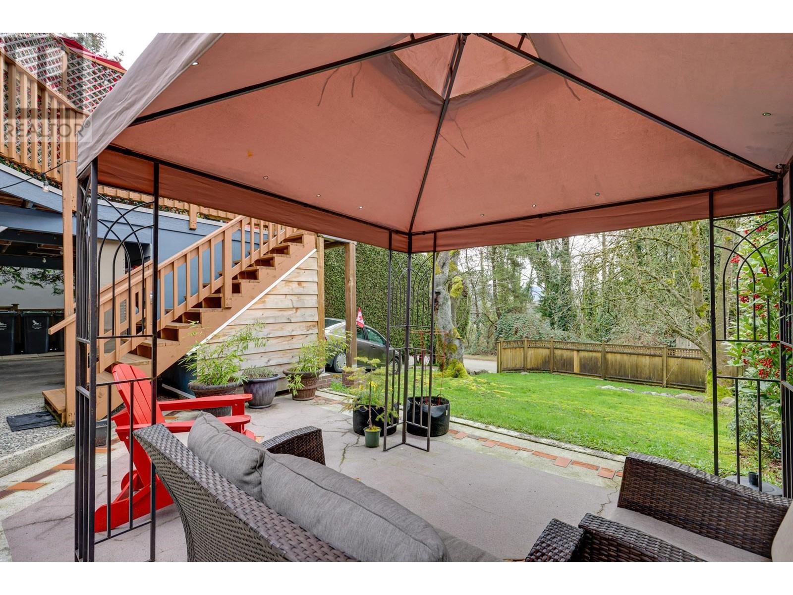 1263 Cloverley Street, North Vancouver, British Columbia  V7L 1N7 - Photo 29 - R2986245