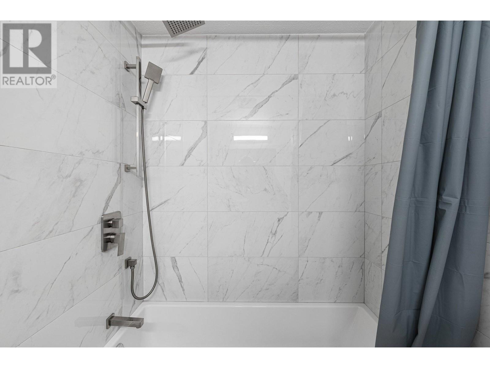 402 9857 Manchester Drive, Burnaby, British Columbia  V3N 4P5 - Photo 24 - R2984534