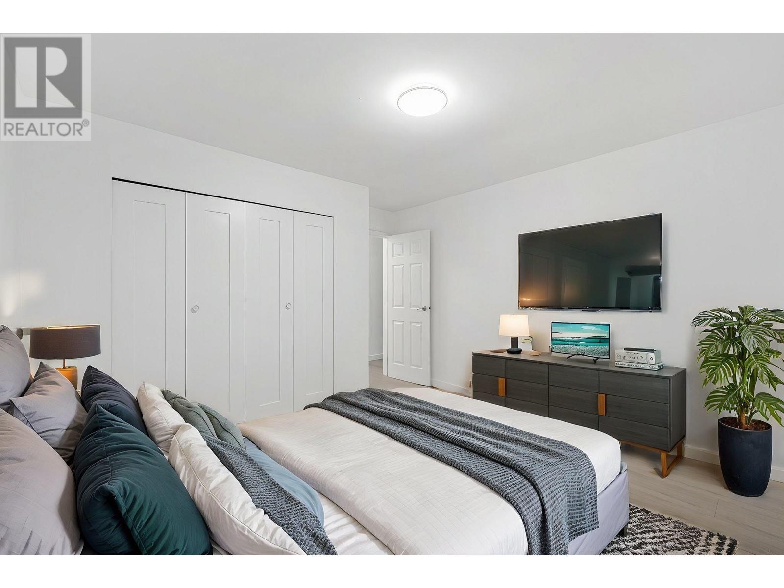 402 9857 Manchester Drive, Burnaby, British Columbia  V3N 4P5 - Photo 22 - R2984534
