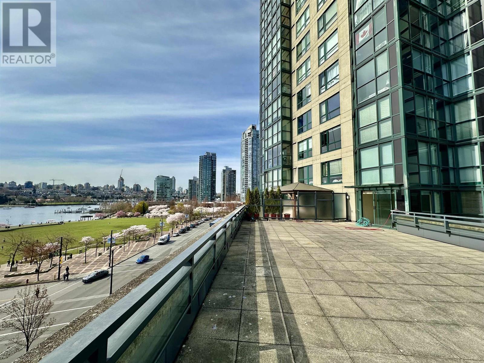 706 289 Drake Street, Vancouver, British Columbia  V6B 5Z5 - Photo 3 - R2983238