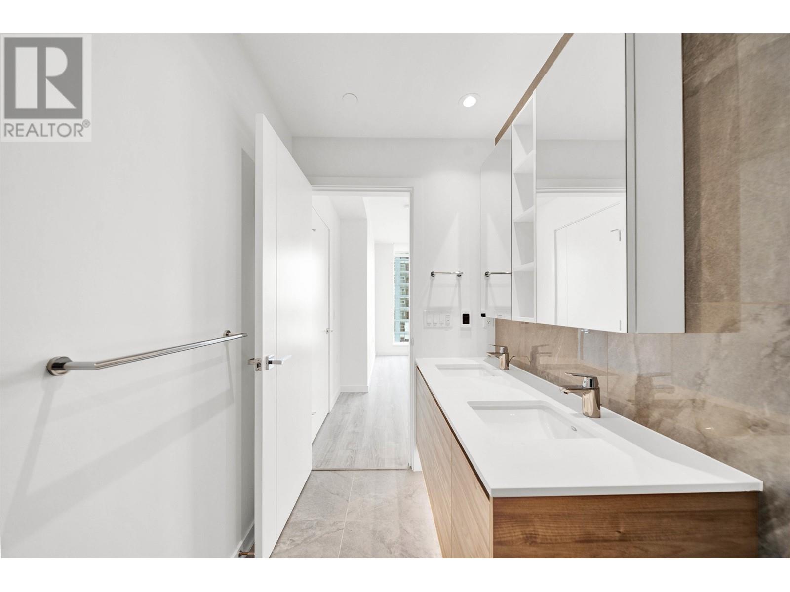 1406 680 Quayside Drive, New Westminster, British Columbia  V3M 0P2 - Photo 35 - R2984091
