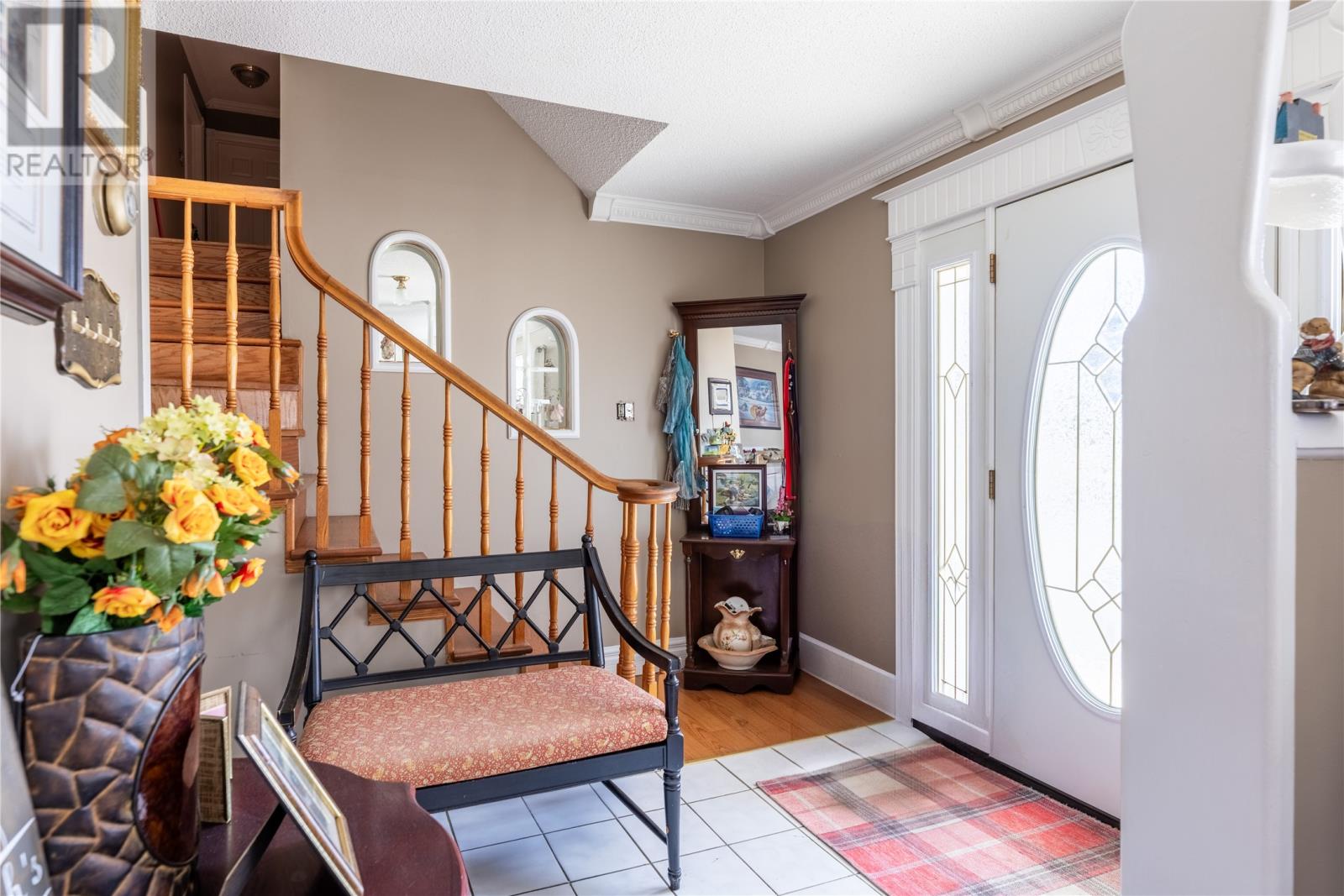 Property at 142 Paradise Road image 5