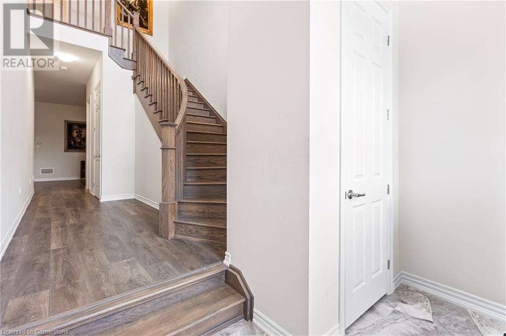 Property at 92 STAUFFER Road image 4