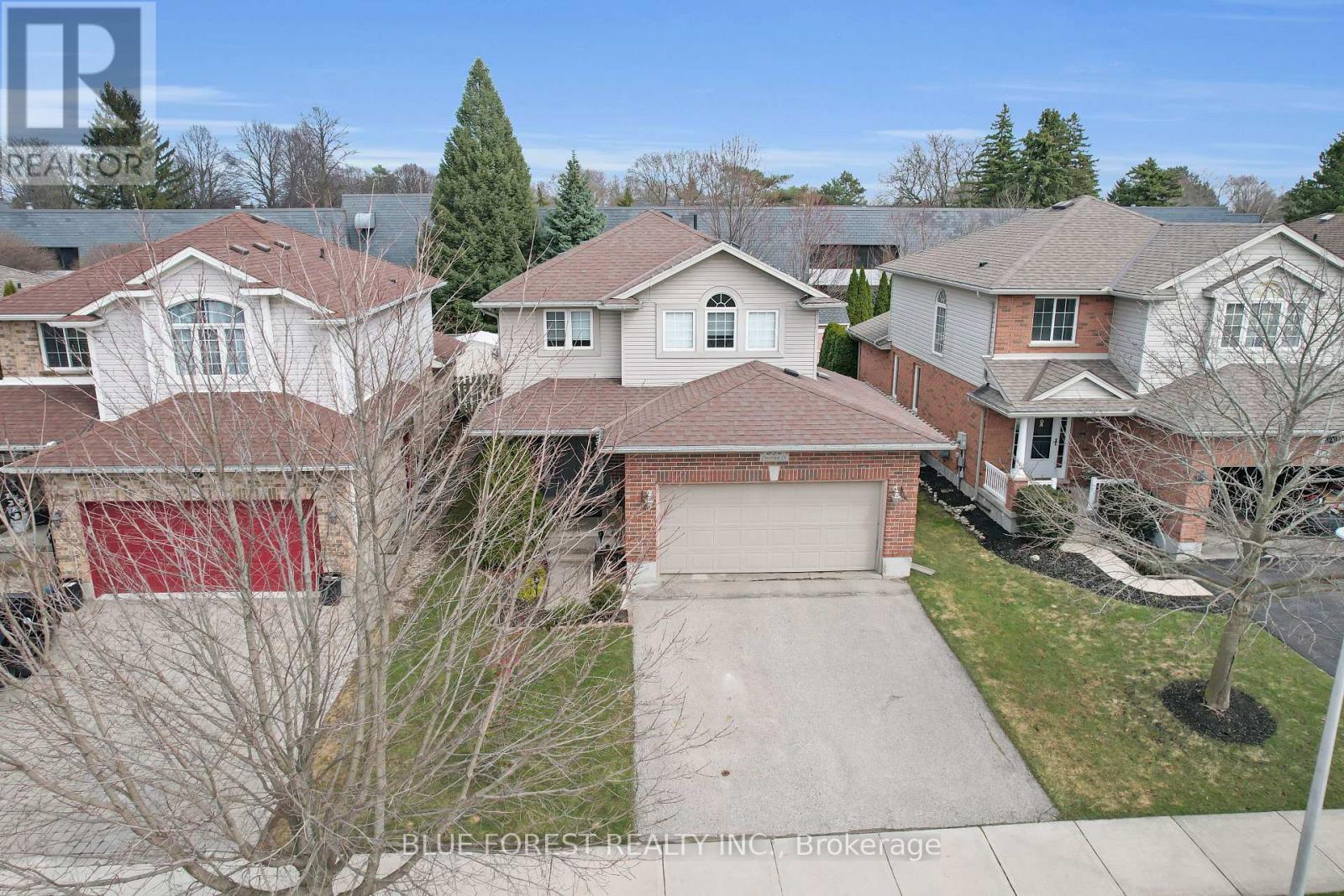 Photo 48 of 48 for 890 Crestview Crescent