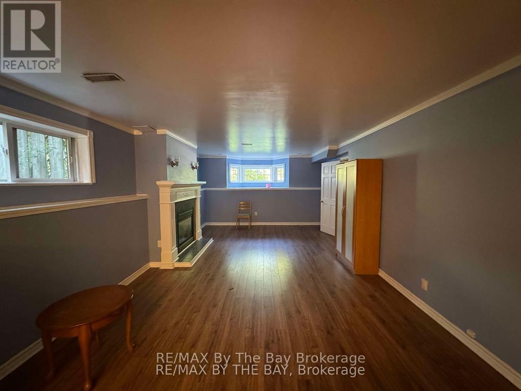 51 Smallman Drive, Wasaga Beach, Ontario  L9Z 1L3 - Photo 15 - S12062879