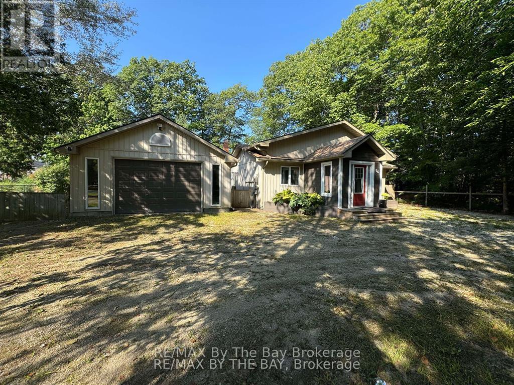 Property at 56 SMALLMAN DRIVE image 2