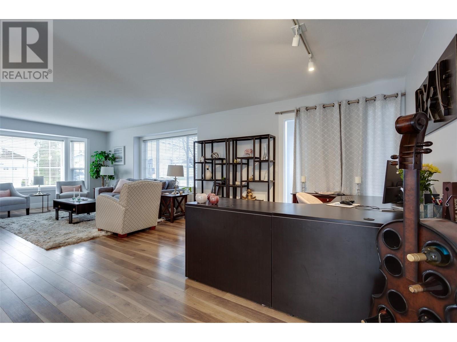 Property at 2200 Mimosa Drive image 2