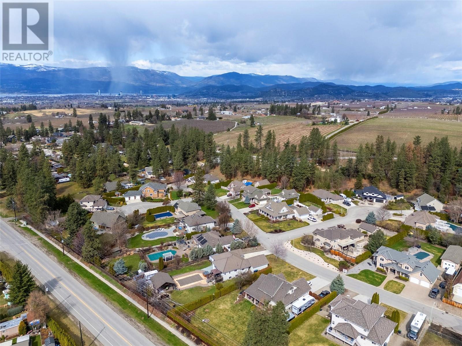 Property at 3573 Kimatouche Road image 3