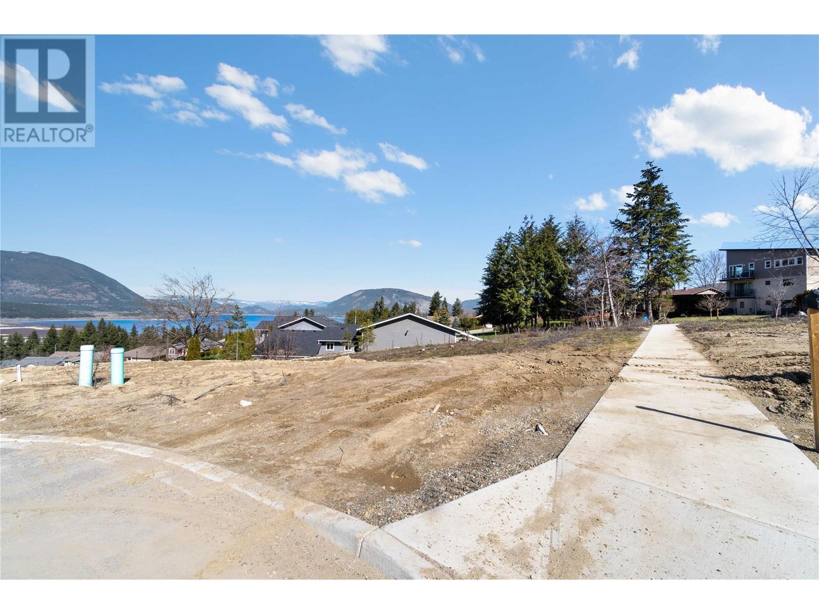 1181 16 Avenue Se, Salmon Arm, British Columbia  V1E 2R5 - Photo 7 - 10342002