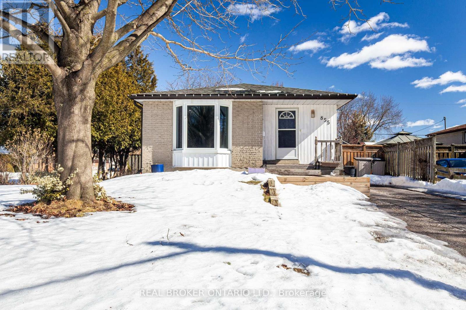 Property at 855 MIRIAM ROAD image 1