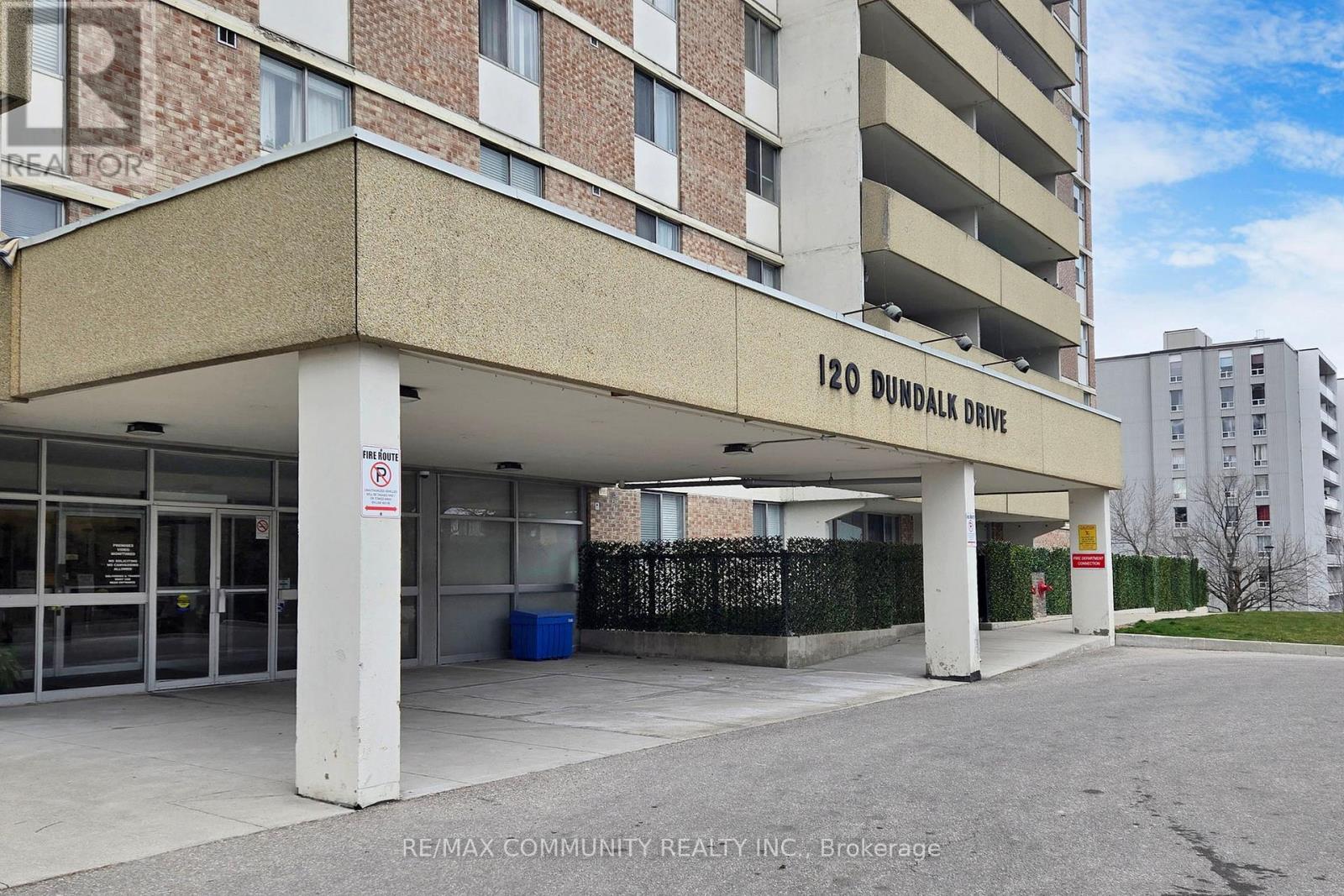 1104 - 120 Dundalk Drive, Toronto, Ontario  M1P 4V9 - Photo 2 - E12062927