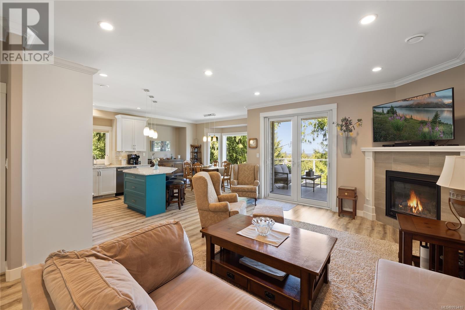 Property at 1640 Country Rd image 3