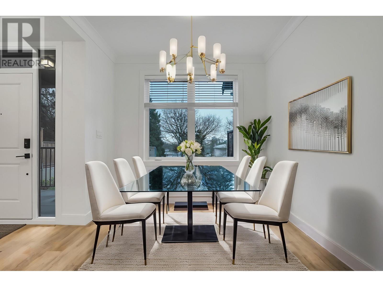 47 E Eighth Avenue, New Westminster, British Columbia  V3L 4J4 - Photo 3 - R2983591