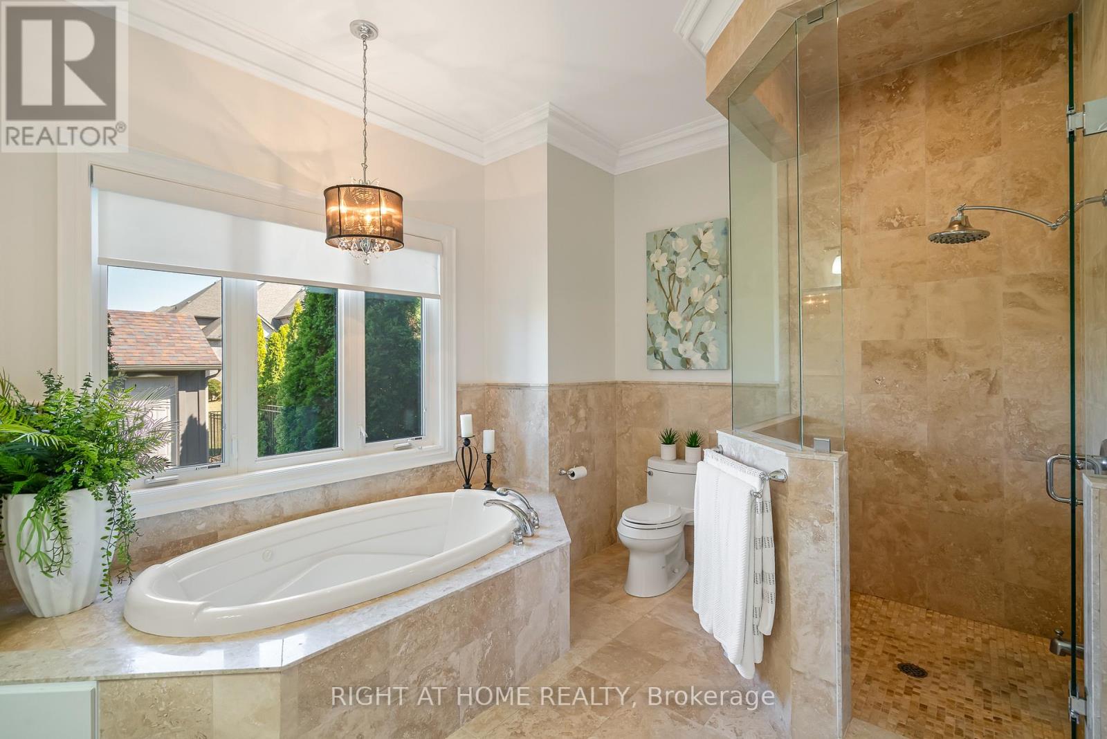 7 Sandalwood Crescent, Niagara-On-The-Lake, Ontario  L0S 1P0 - Photo 24 - X12062901