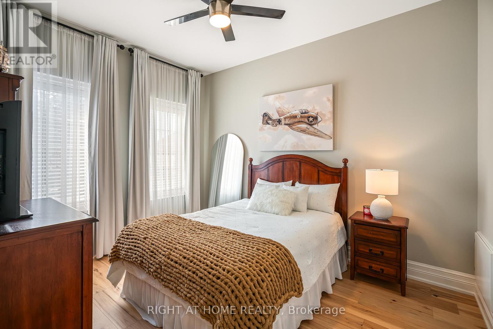 7 Sandalwood Crescent, Niagara-On-The-Lake, Ontario  L0S 1P0 - Photo 26 - X12062901