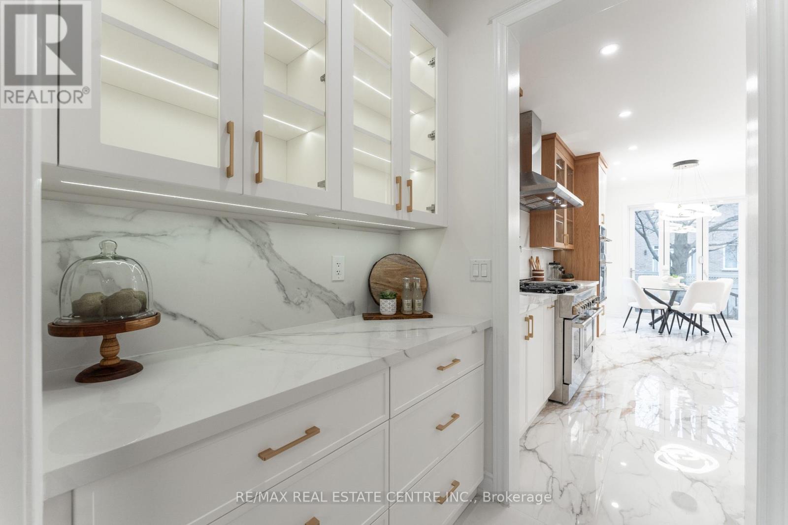 3352 Petrie Way, Oakville (Br Bronte), Ontario  L6L 6V8 - Photo 16 - W12062942