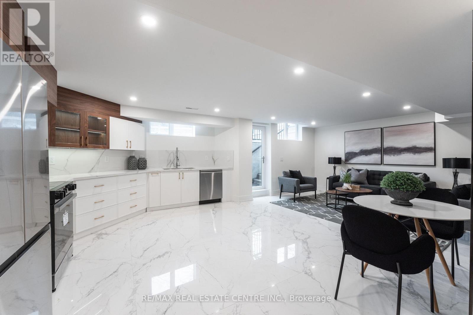 3352 Petrie Way, Oakville (Br Bronte), Ontario  L6L 6V8 - Photo 34 - W12062942