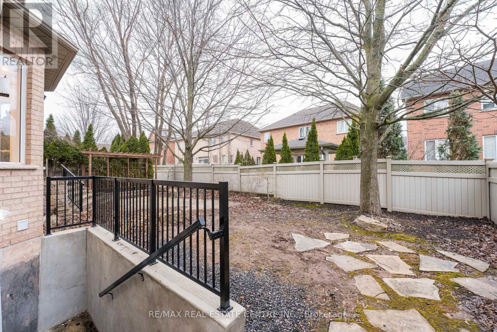 3352 Petrie Way, Oakville (Br Bronte), Ontario  L6L 6V8 - Photo 45 - W12062942