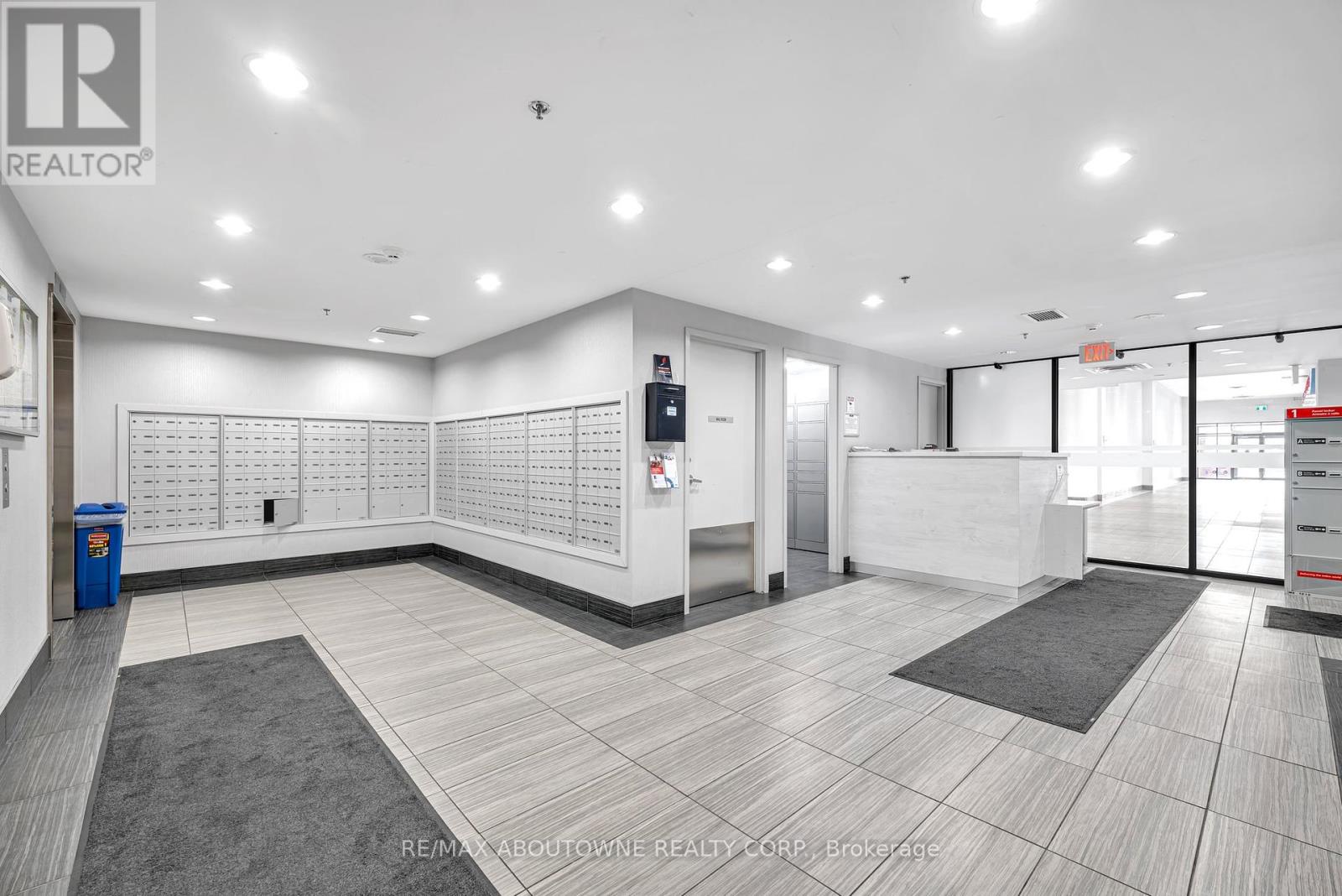 1105 - 1410 Dupont Street, Toronto, Ontario  M6H 0B6 - Photo 34 - W12062996