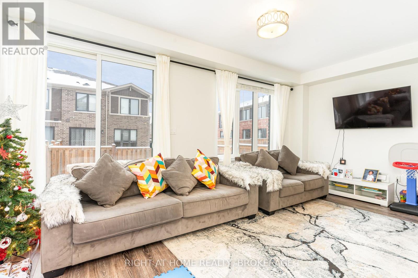 180 - 1890 Rymal Road, Hamilton, Ontario  L0R 1P0 - Photo 4 - X12062961