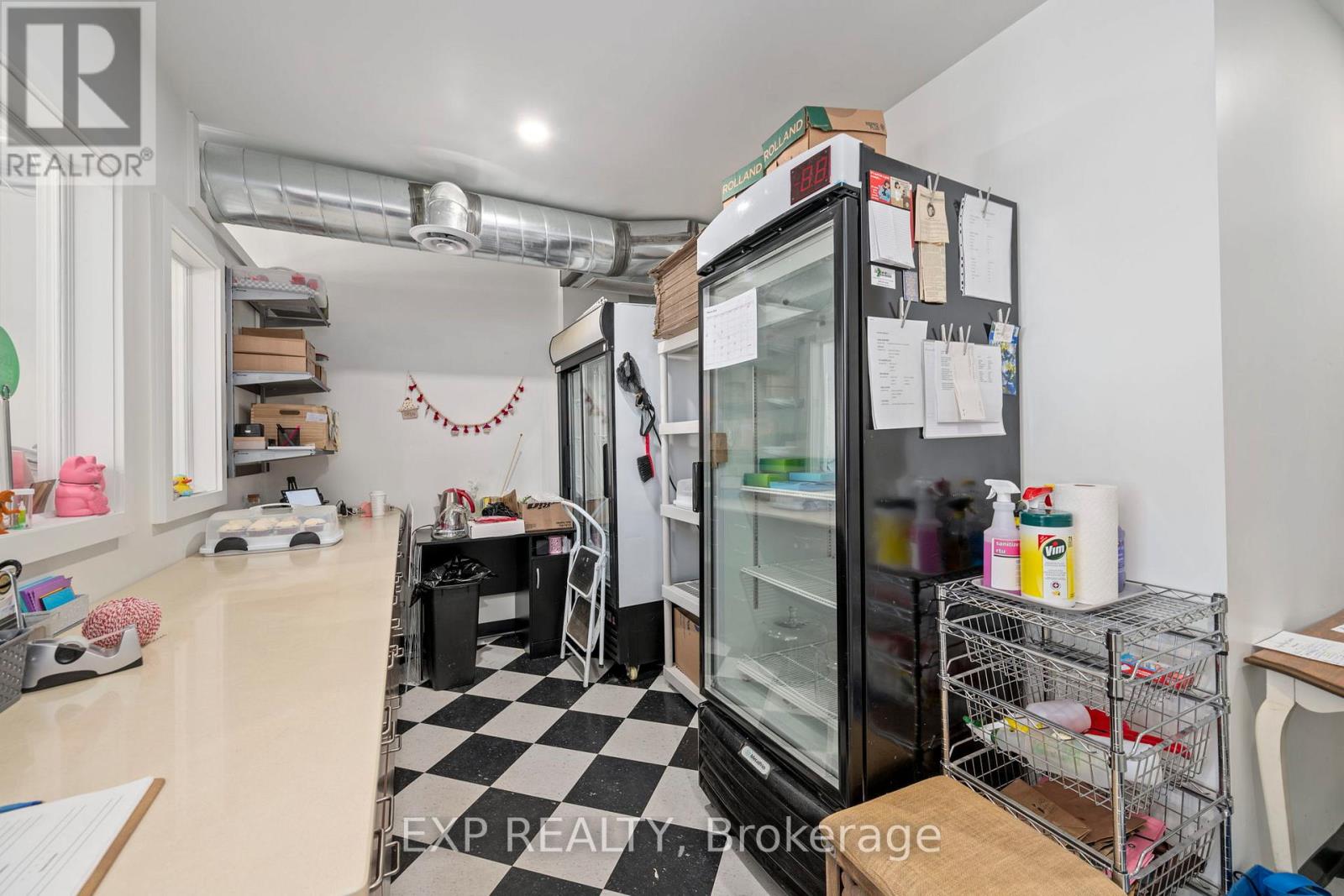 319 Springbank Drive, London South, Ontario  N6J 1G6 - Photo 19 - X12063030