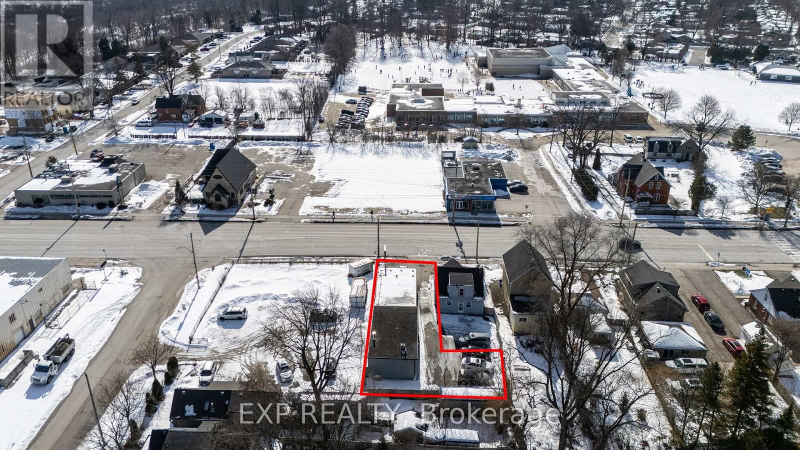 319 Springbank Drive, London South, Ontario  N6J 1G6 - Photo 28 - X12063030