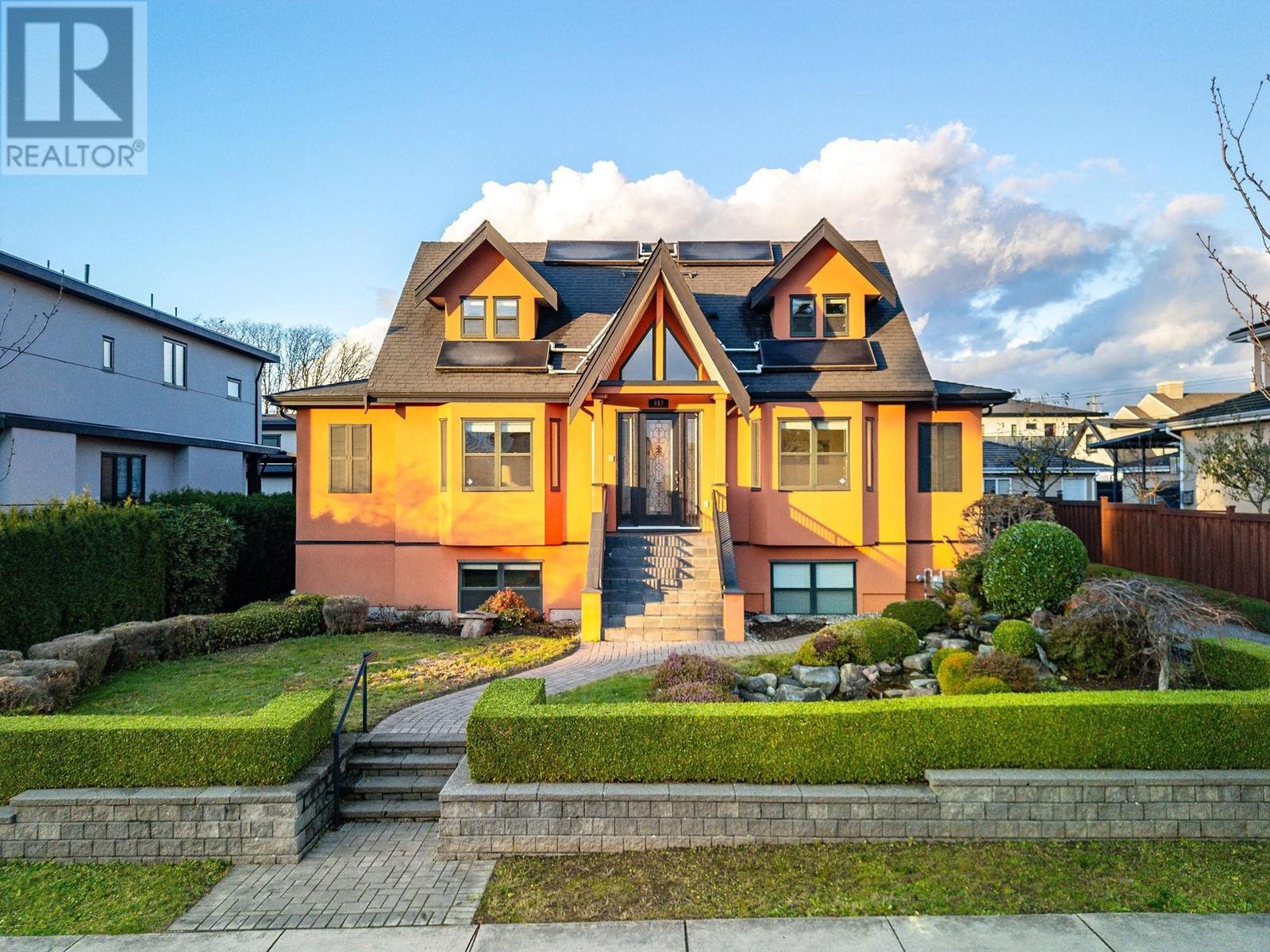 617 E 52nd Avenue, Vancouver, British Columbia  V5X 1G8 - Photo 2 - R2984314