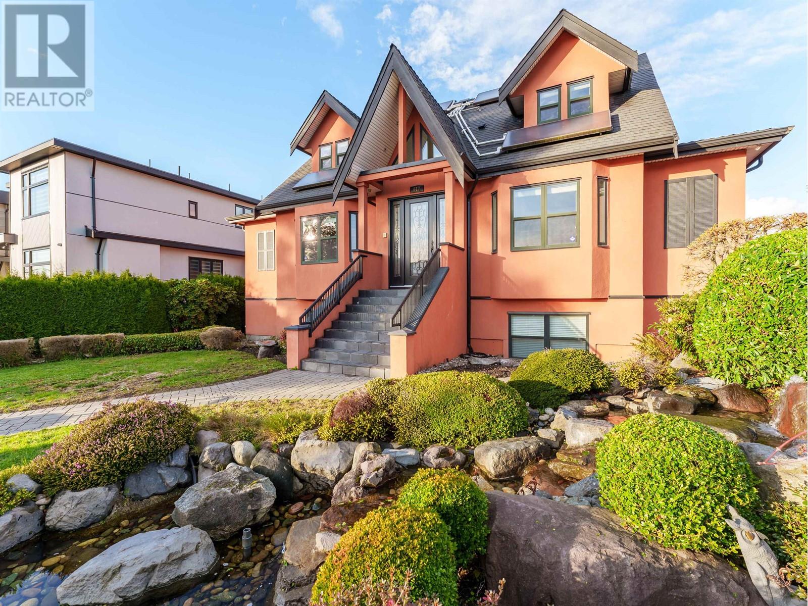 617 E 52nd Avenue, Vancouver, British Columbia  V5X 1G8 - Photo 1 - R2984314