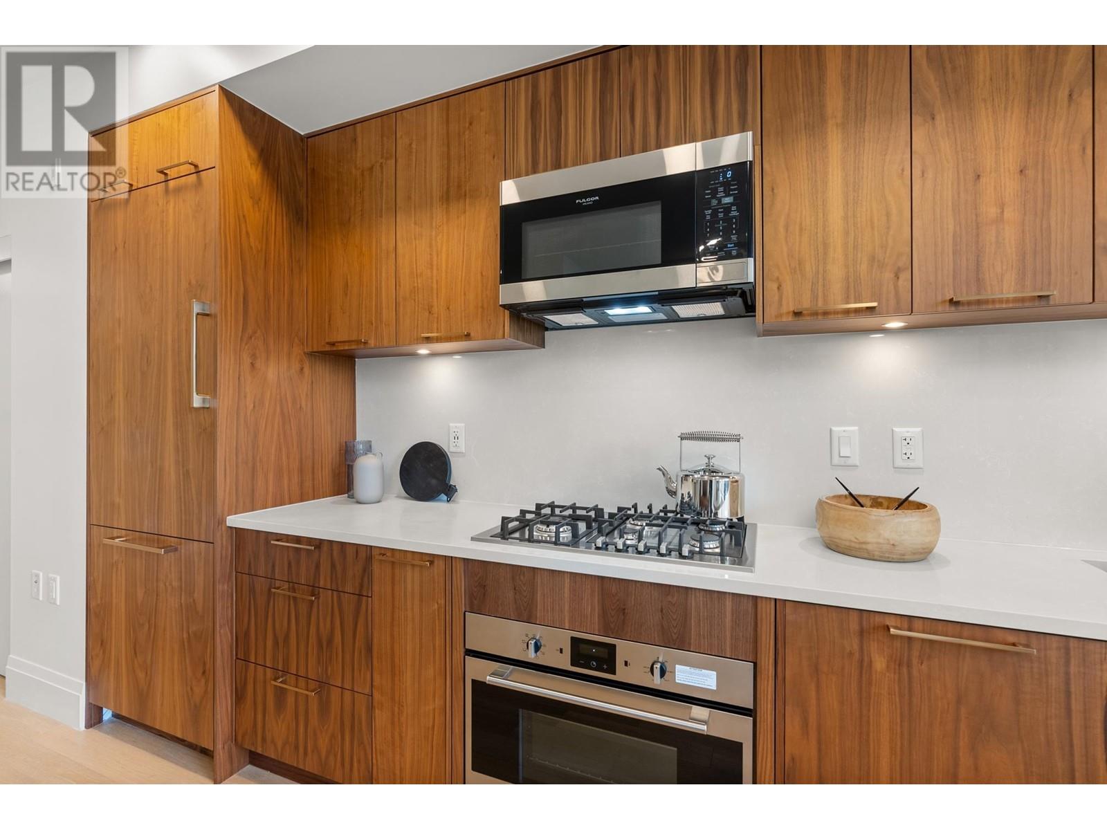 106 2550 Garden Drive, Vancouver, British Columbia  V5N 4X6 - Photo 12 - R2986277