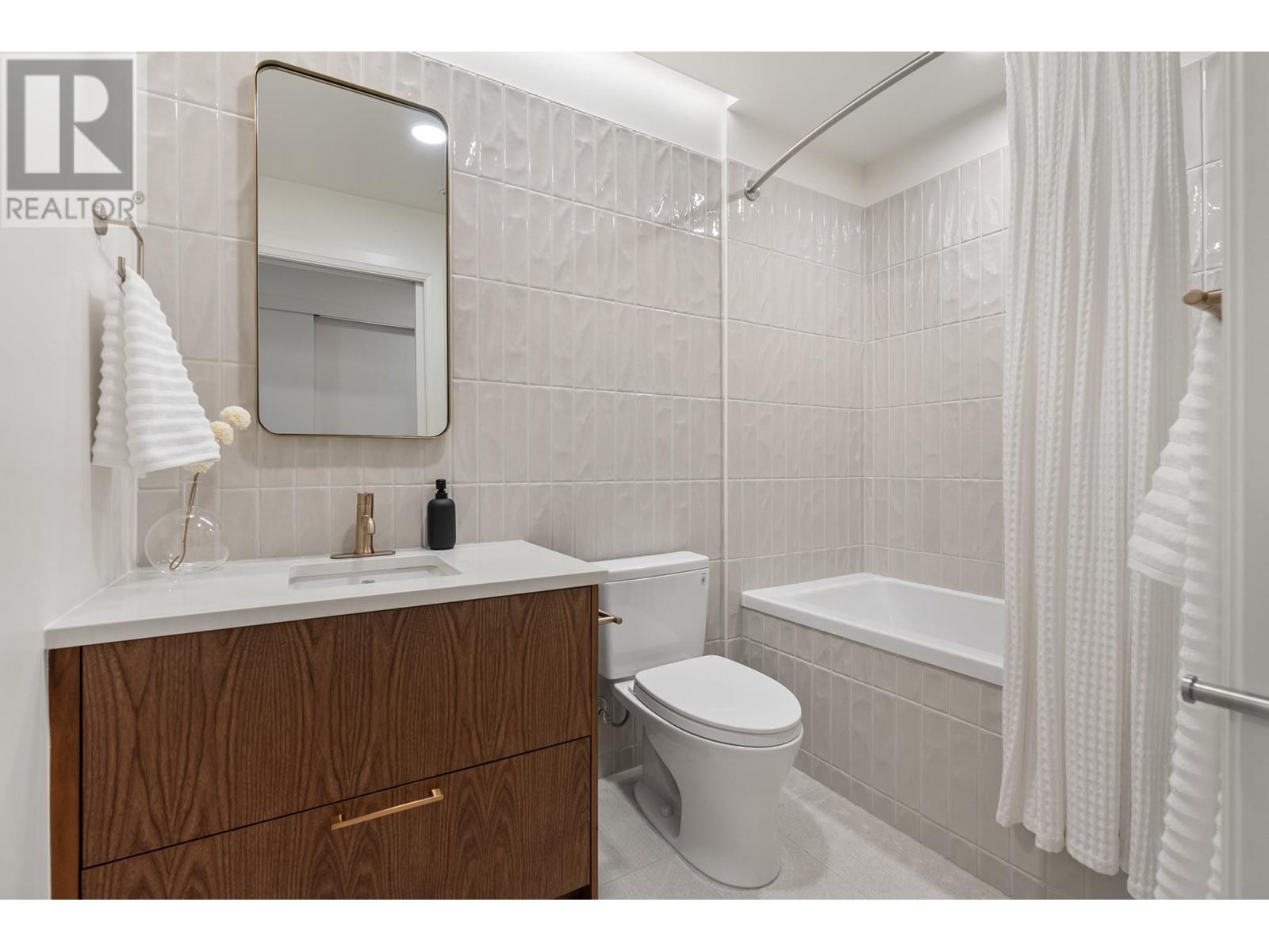 106 2550 Garden Drive, Vancouver, British Columbia  V5N 4X6 - Photo 17 - R2986277