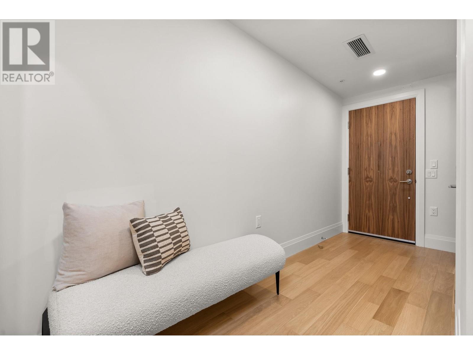 213 2550 Garden Drive, Vancouver, British Columbia  V5N 4X6 - Photo 17 - R2986281