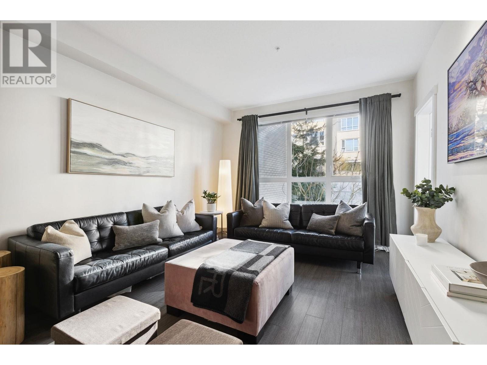316 9877 UNIVERSITY CRESCENT, burnaby, British Columbia
