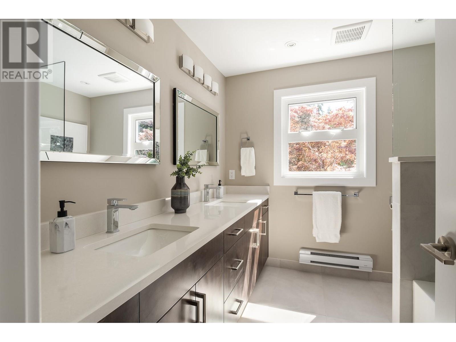 1640 Taylor Way, West Vancouver, British Columbia  V7S 1N4 - Photo 23 - R2986287