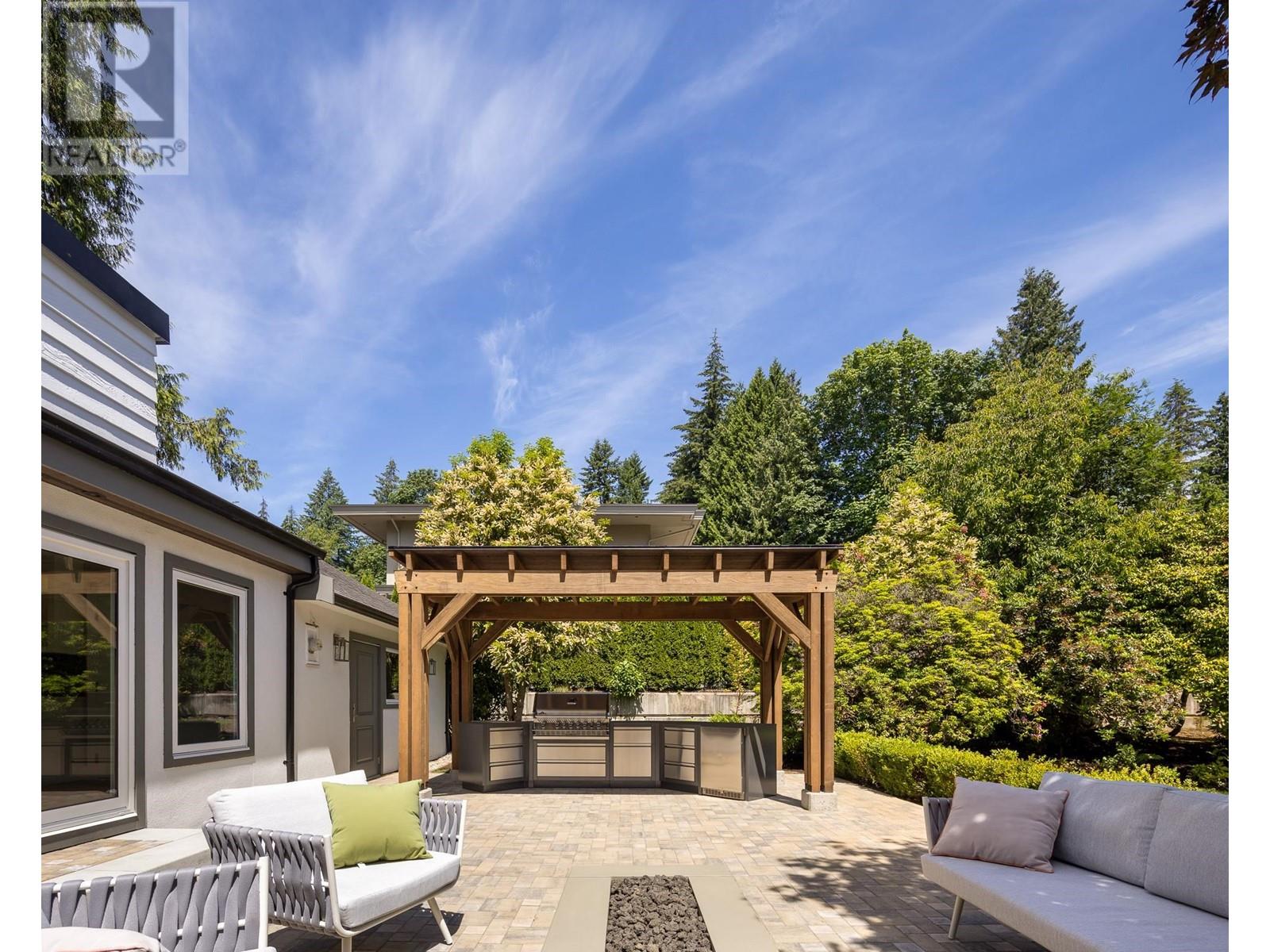 1640 Taylor Way, West Vancouver, British Columbia  V7S 1N4 - Photo 33 - R2986287