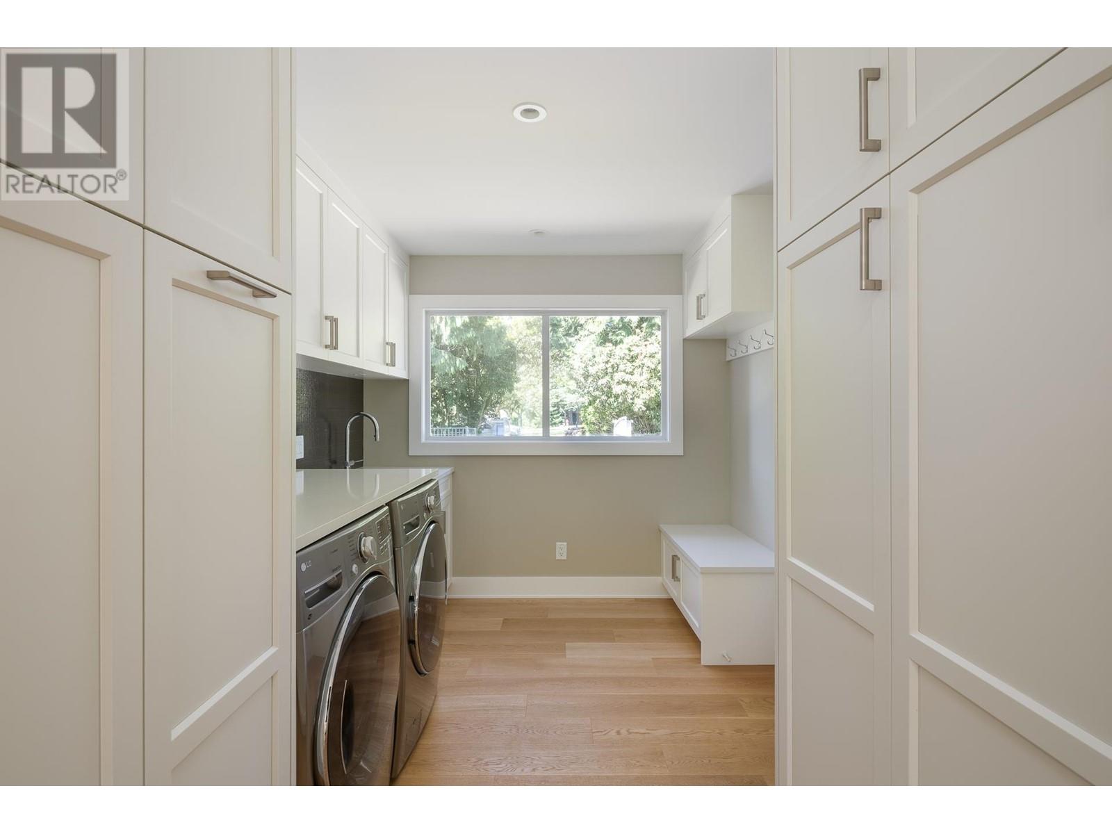 1640 Taylor Way, West Vancouver, British Columbia  V7S 1N4 - Photo 8 - R2986287