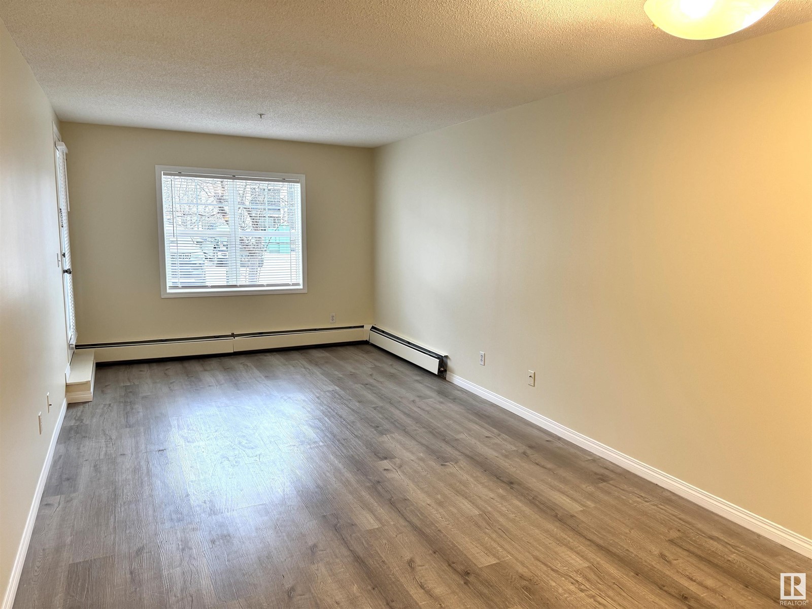 Property at #113 622 MCALLISTER LO SW image 4