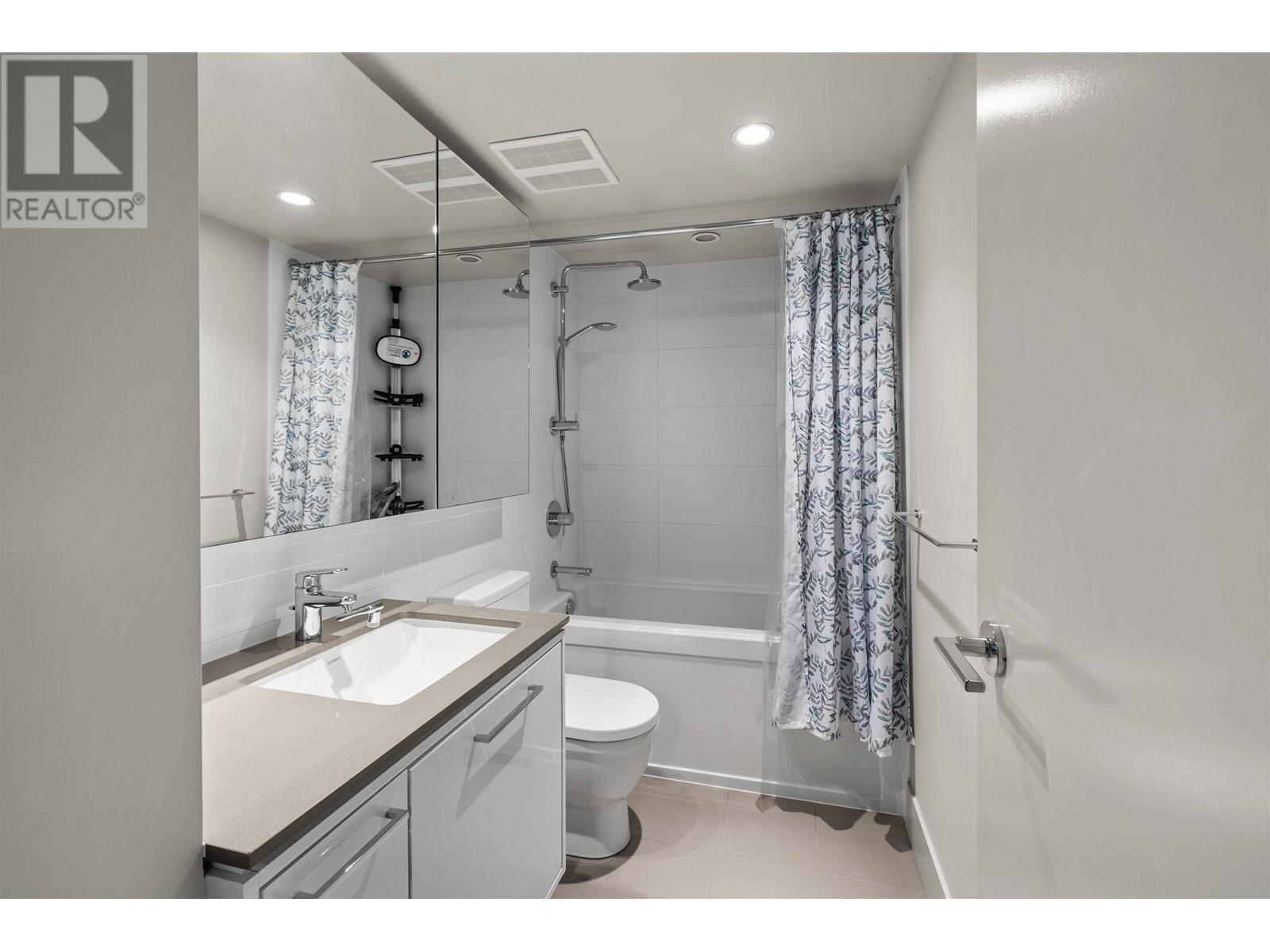 2304 680 Seylynn Crescent, North Vancouver, British Columbia  V7J 0B5 - Photo 26 - R2983643