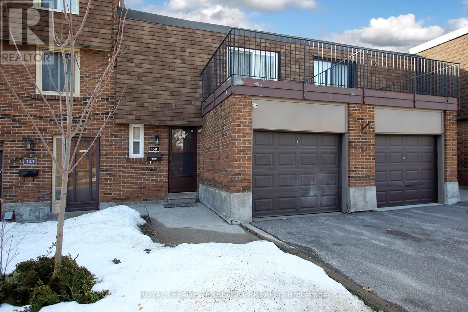 Property at 139 HUNTINGDALE BOULEVARD image 2