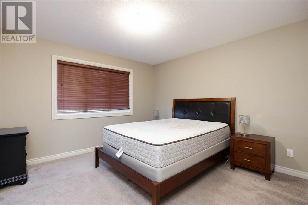 161 Dakin Drive, Fort Mcmurray, Alberta  T9K 0Y1 - Photo 12 - A2208796